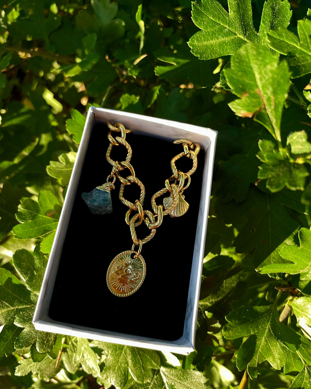 Collier Talisman Eau Analithae